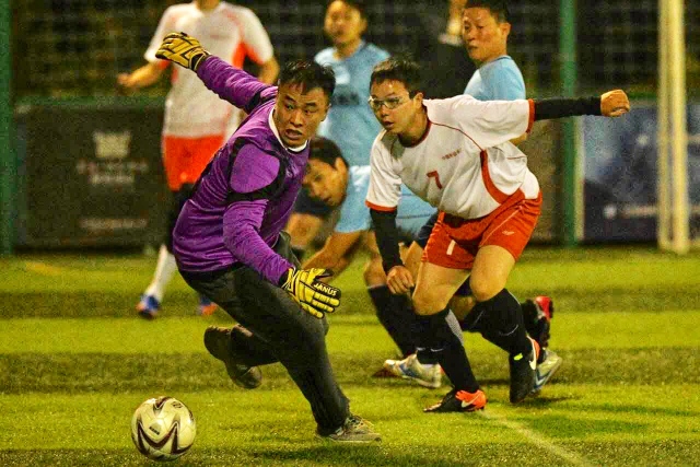 维金斯30分库里19+7+7 勇士力克鹈鹕杯赛全胜